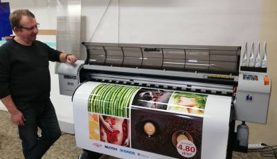 Drukarka ywiczna Mutoh ValueJet 1324 X w AdArt Studio Reklamy