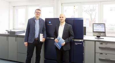 Od lewej: Bartosz Bukolt (Konica Minolta), Piotr Urbaski (Machina Druku)