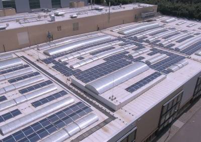 Koncepcja energetyczna istnieje ju od kilku lat w zakadzie Wiesloch-Walldorf. To zdjcie przedstawia elektrowni soneczn na dachu Centrum Innowacji otwartego w 2018 roku.