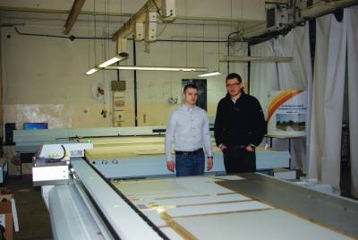 Od lewej: Patryk Morawiecki - szef firmy Center Print i Jan Zdebik – przedstawiciel handlowy Oc Poland