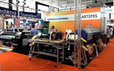 Premierowe plotery Artemis na targach Fespa 2016